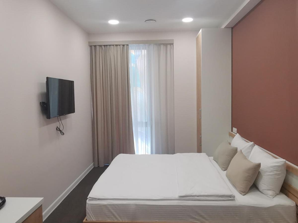 Bonjour Boutique Hotel Erivan Exterior foto