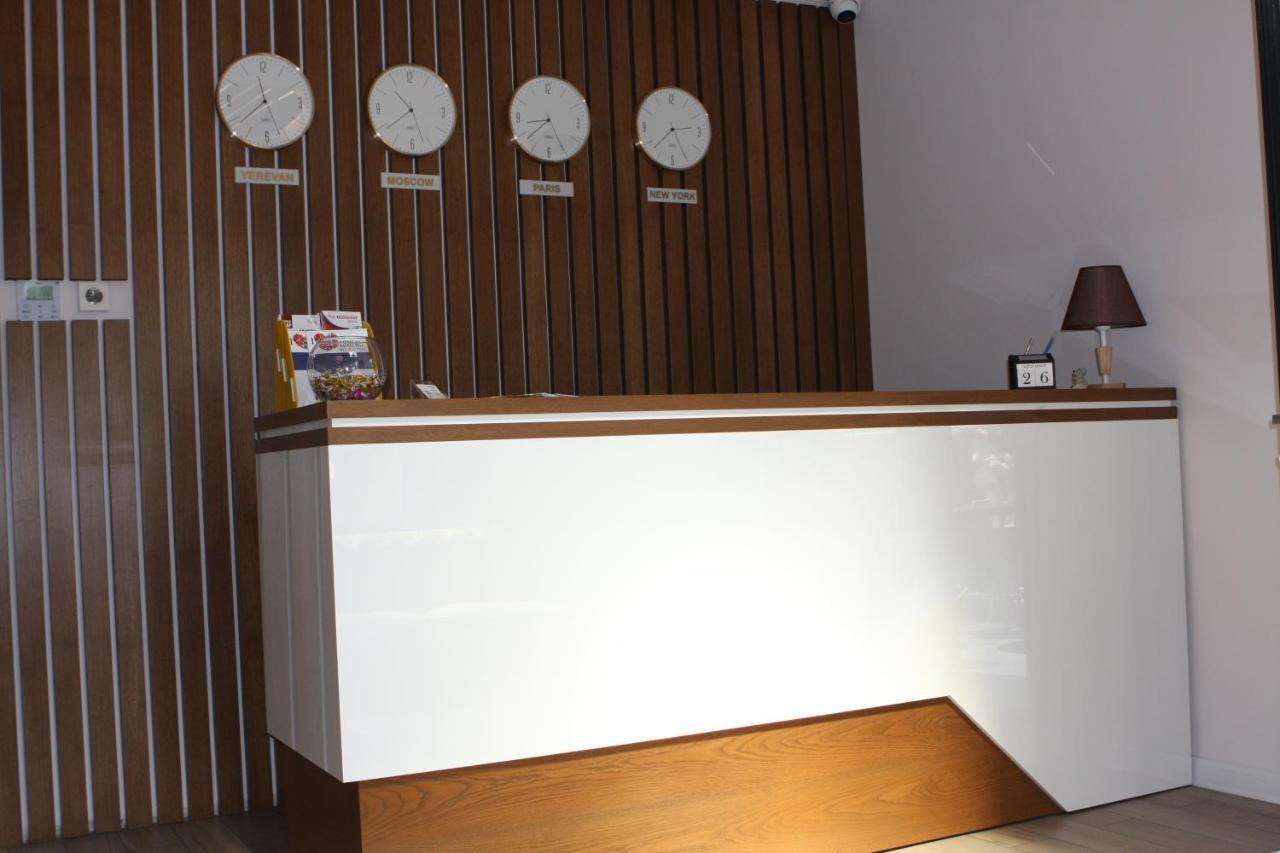 Bonjour Boutique Hotel Erivan Exterior foto
