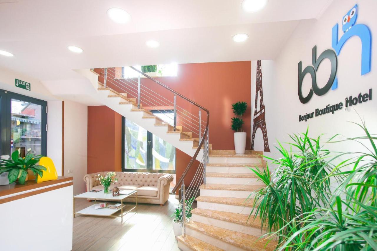 Bonjour Boutique Hotel Erivan Exterior foto