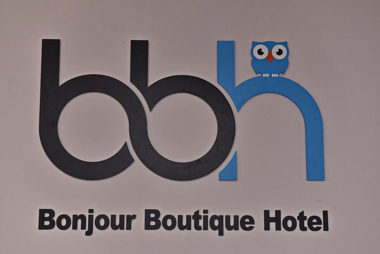 Bonjour Boutique Hotel Erivan Exterior foto