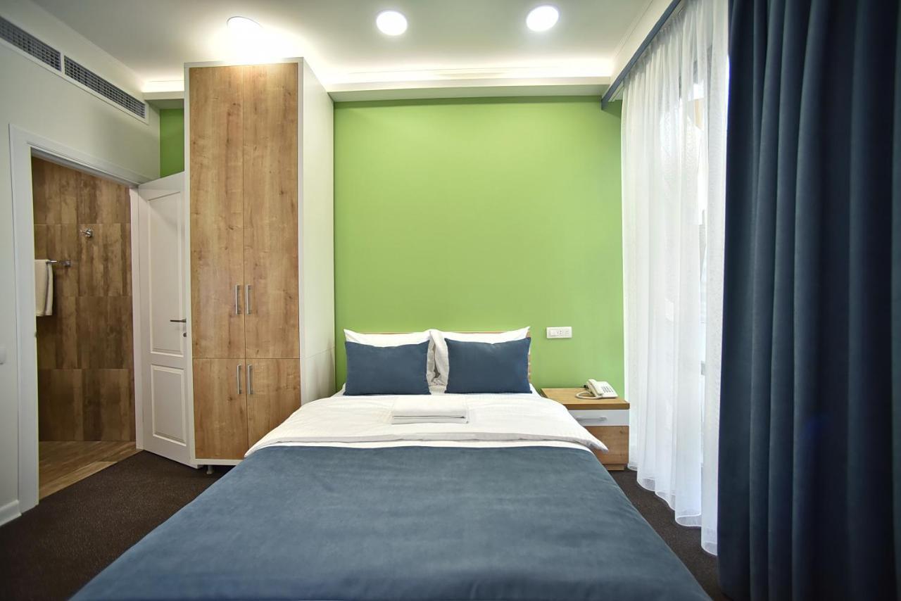 Bonjour Boutique Hotel Erivan Exterior foto