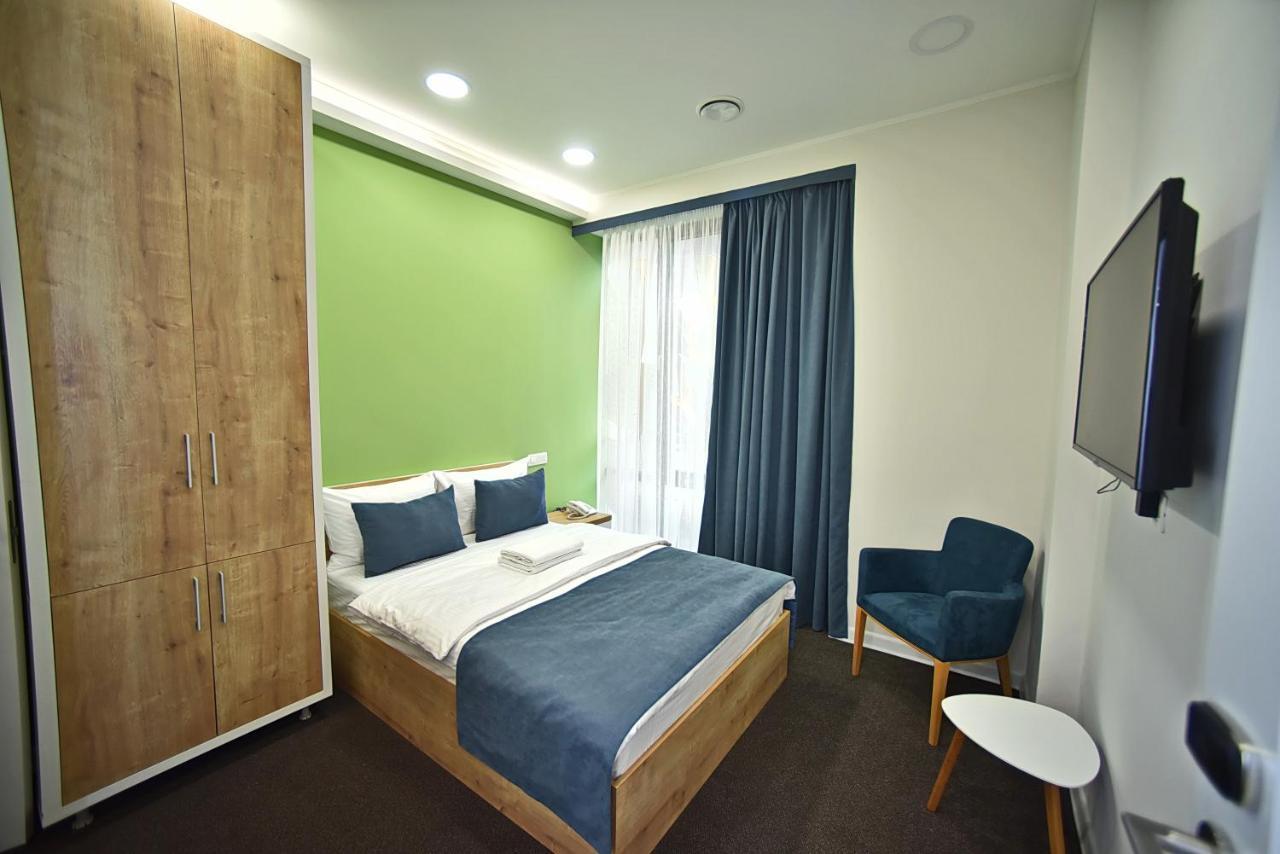 Bonjour Boutique Hotel Erivan Exterior foto
